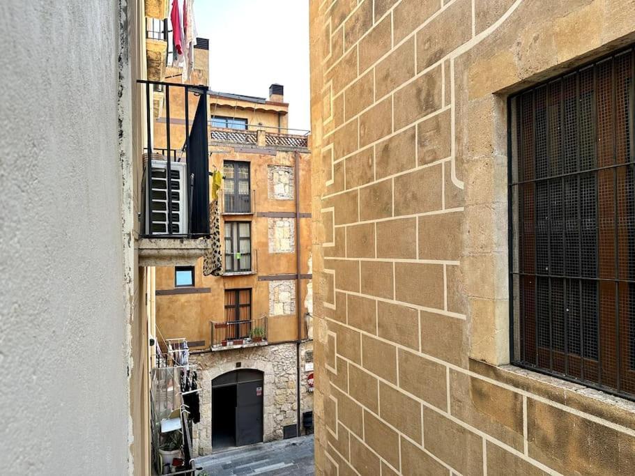 Little Horse Apartments 2 Tarragona Luaran gambar