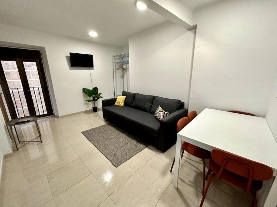 Little Horse Apartments 2 Tarragona Luaran gambar